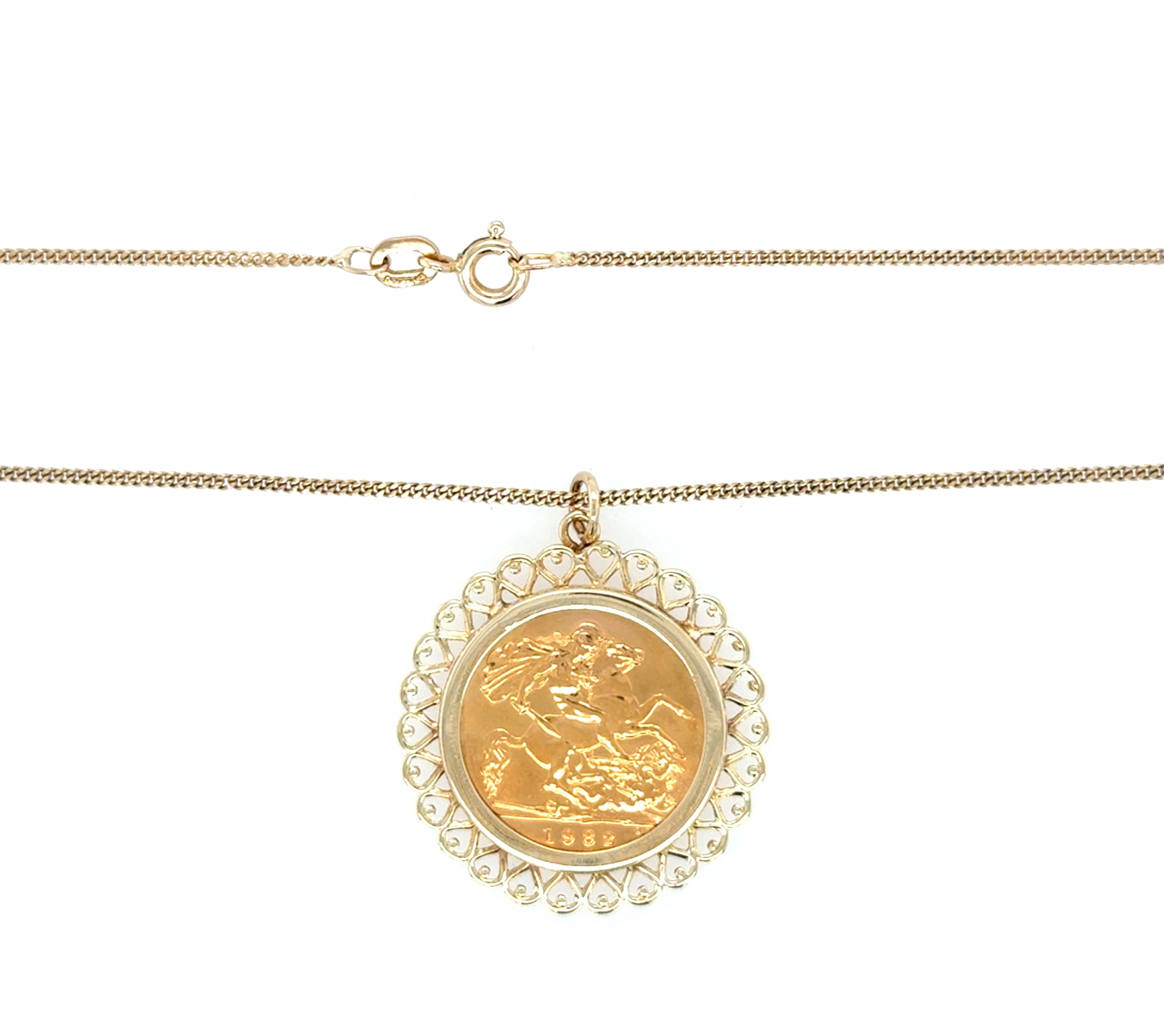 1982 Queen Elizabeth II Half Sovereign Pendant Necklace & 18 Inch Chain