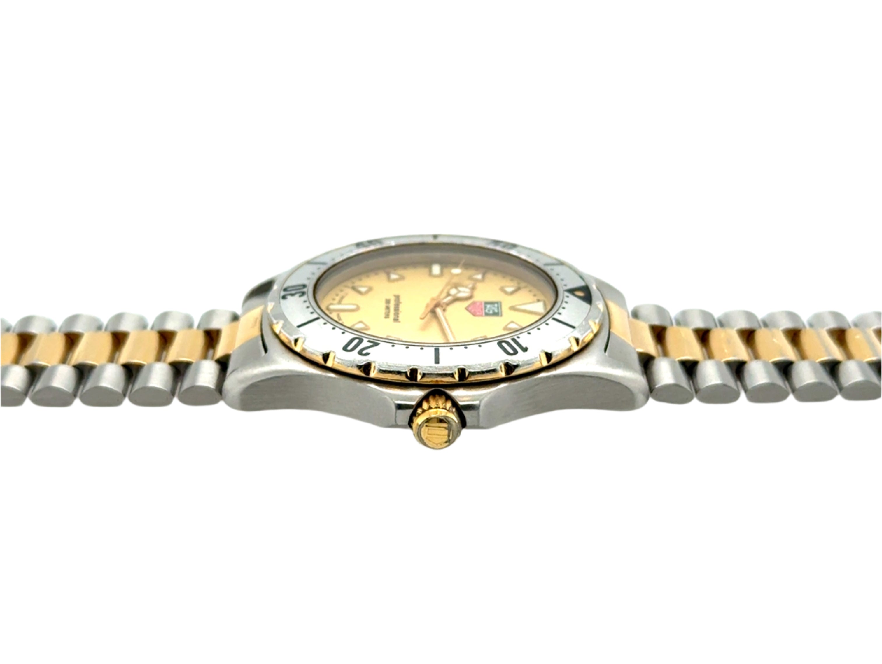 TAG Heuer Classic Professional 200M Vintage 974.006R-2 Quartz Watch