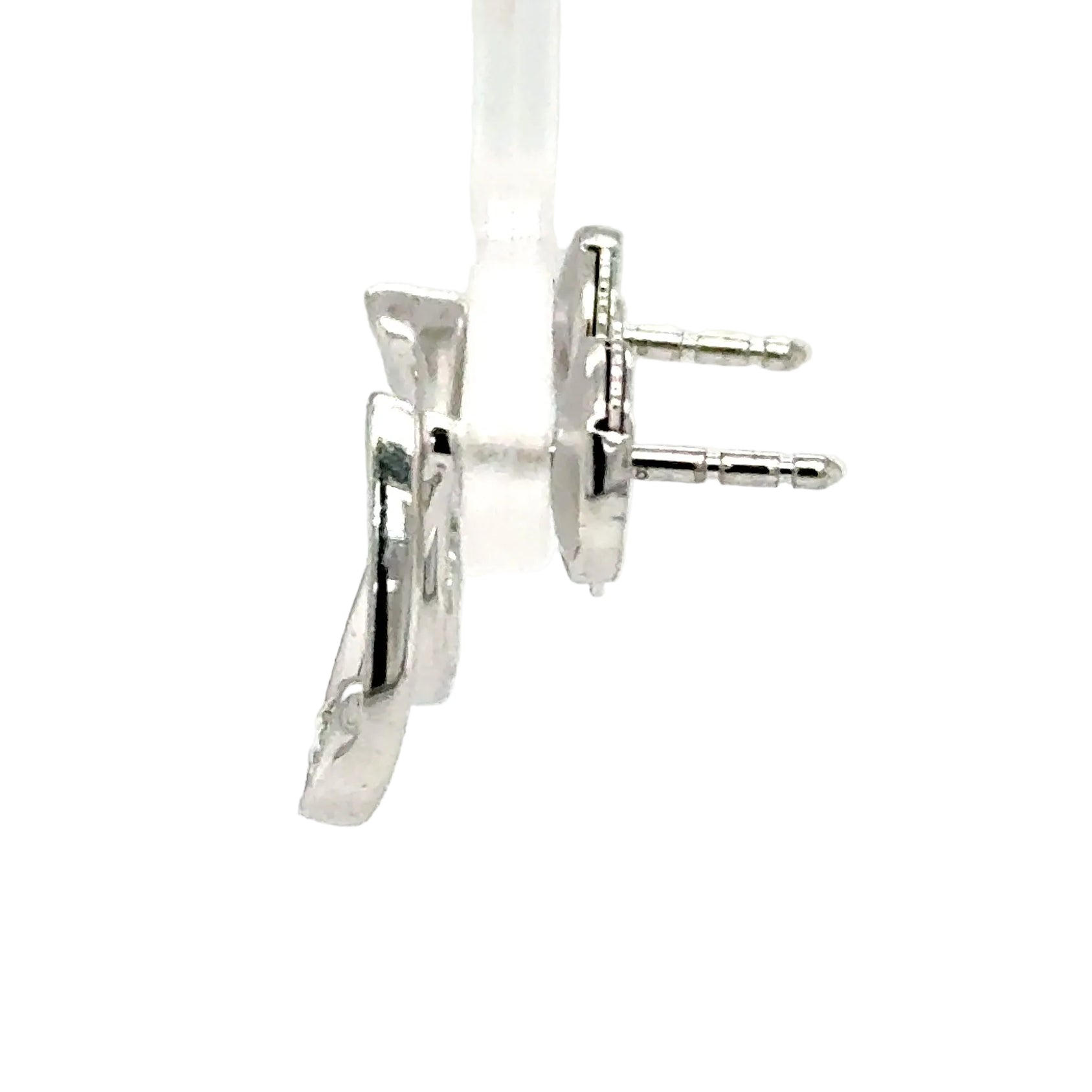 18ct White Gold 0.30ct Diamond Teardrop Shaped Stud Earrings