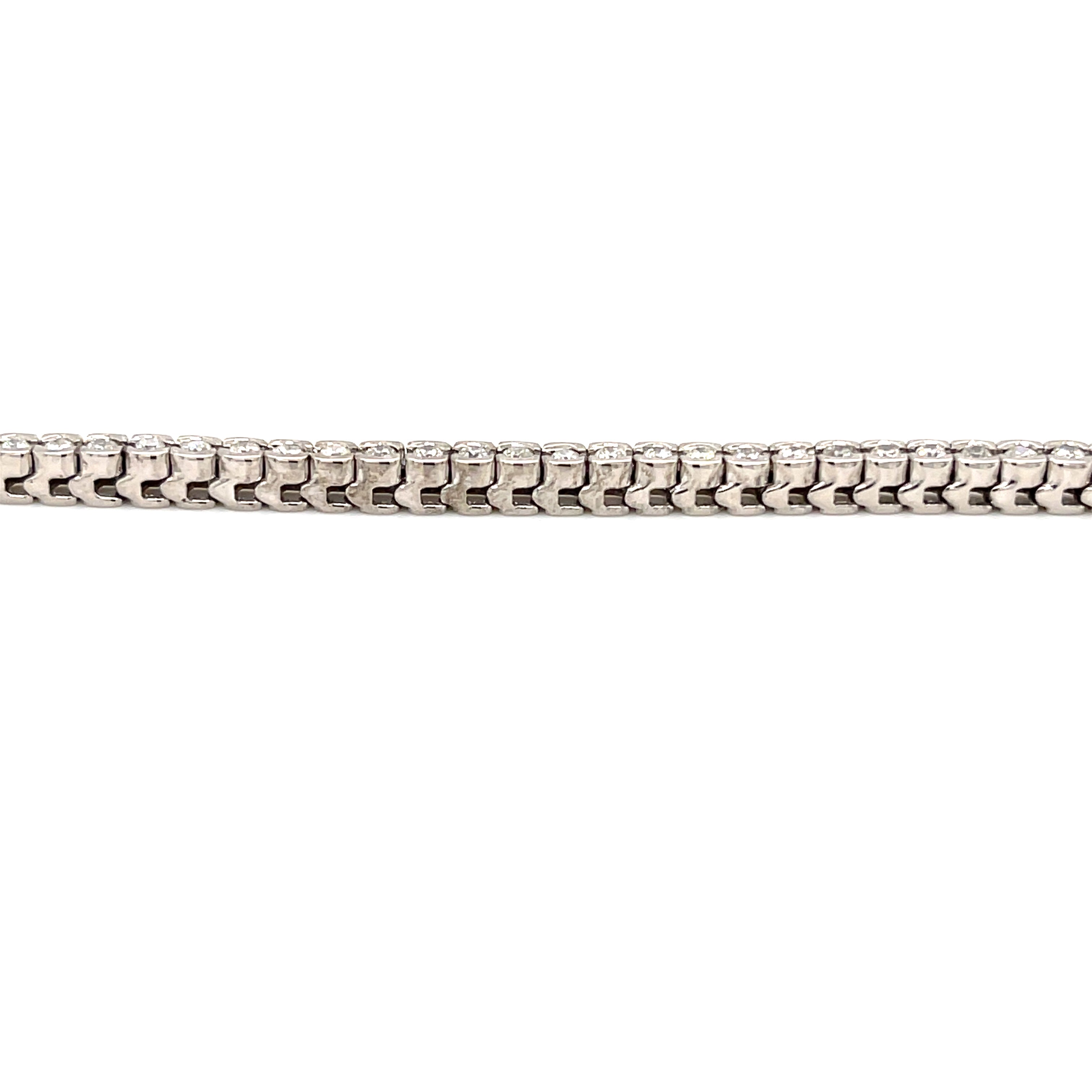 18ct White Gold 2.00ct Diamond 7.5" Tennis Bracelet SOLD